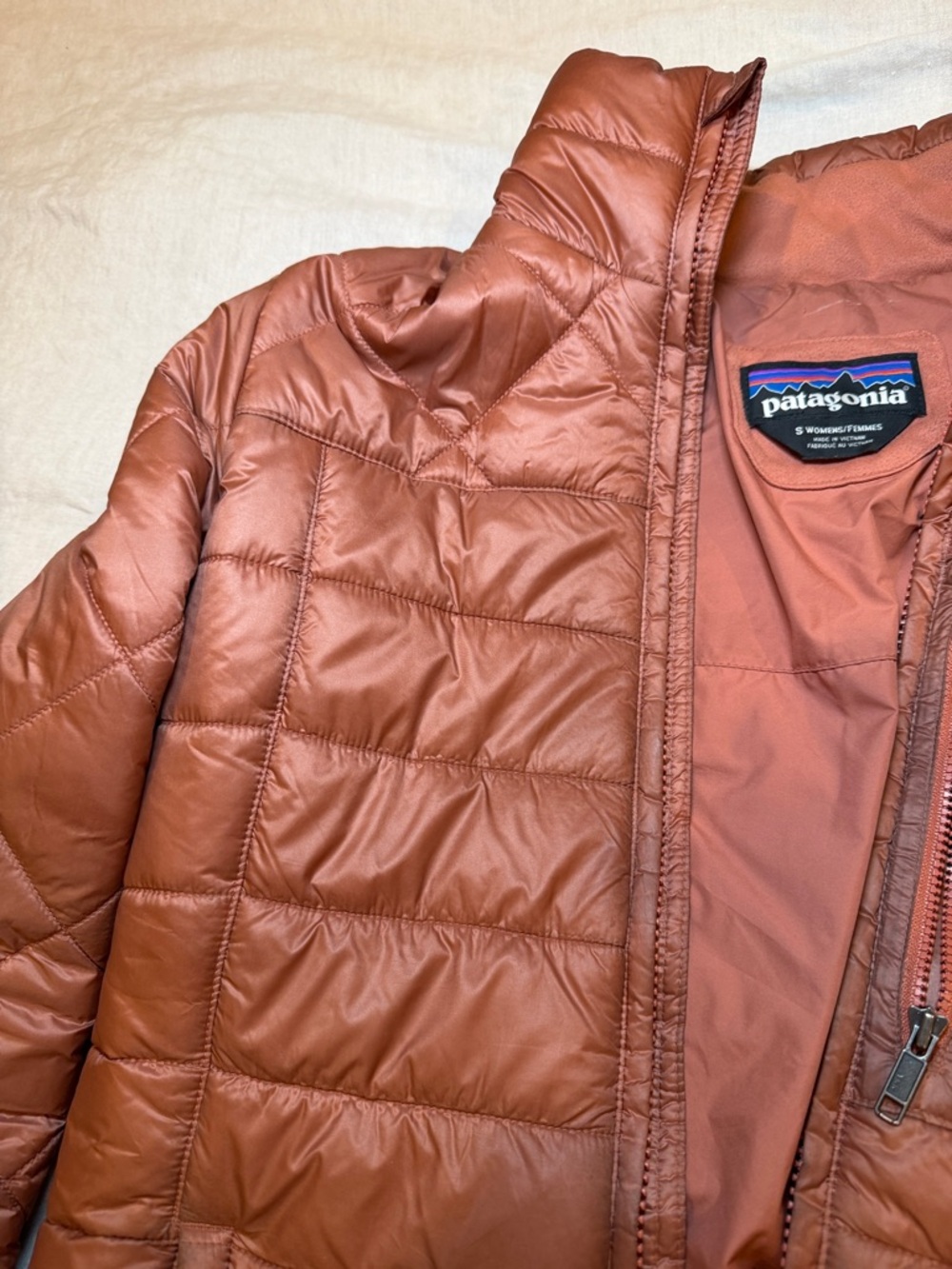 Patagonia Rose/Dusty Pink Quilted Insulated Jacket - Picture 5 of 5